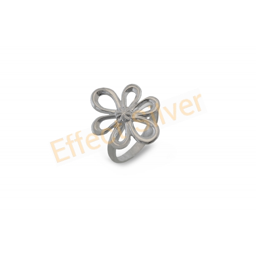 Flower Ring in Sterling Silver 