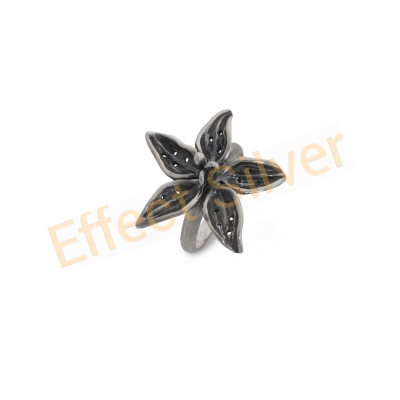 Sterling Silver Flower Ring 
